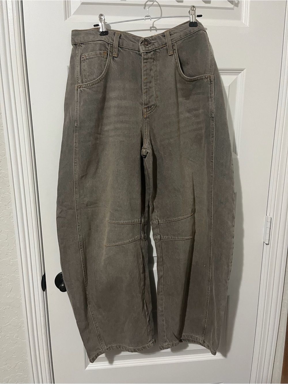We The Free Good Luck Mid Rise Barrel Jeans - Picture 4 of 6